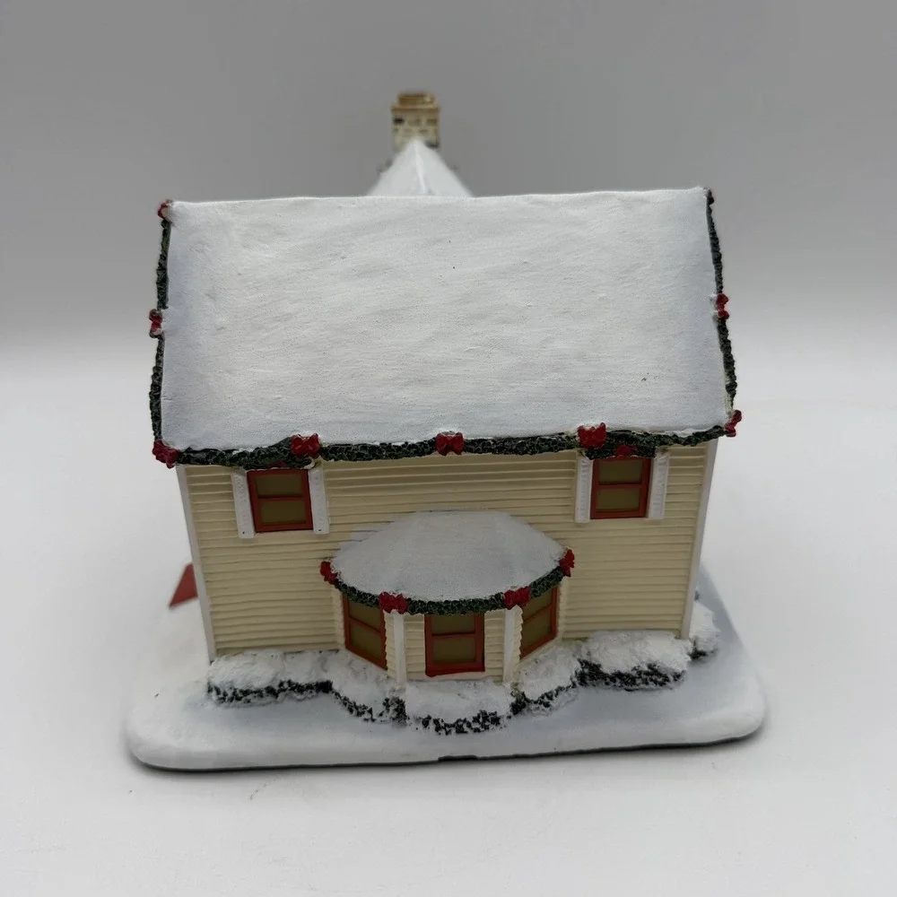 Vintage John Deere Creek Hawthorne Village Light Up Christmas‎ Farm House 2007